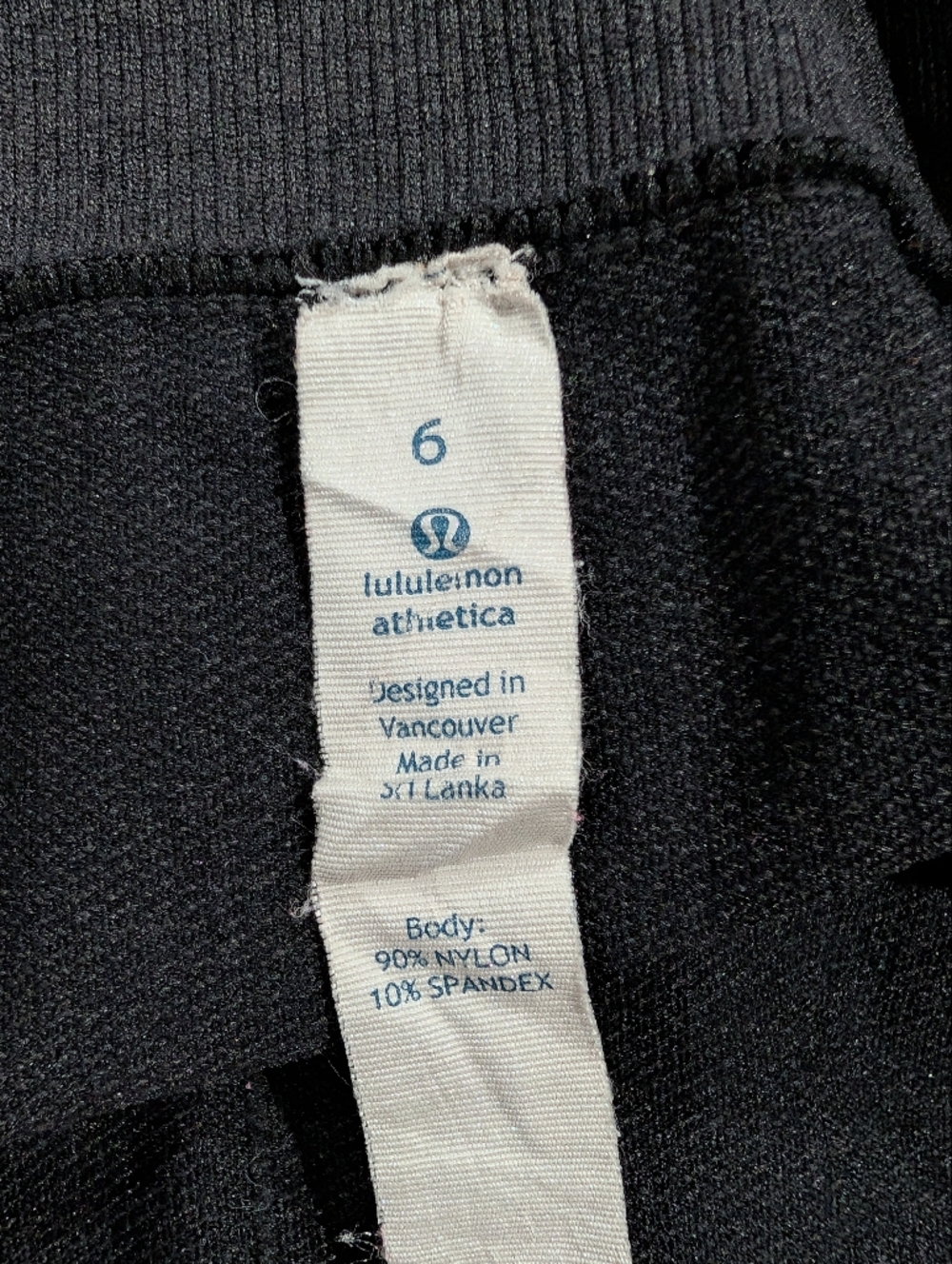Lululemon Ebb to Flow Ruched Crops Black Size 6 Seamless Leggings - Picture 3 of 5